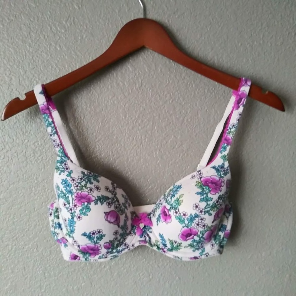 Victoria's Secret Bra Lined Demi 32DD Rhinestones